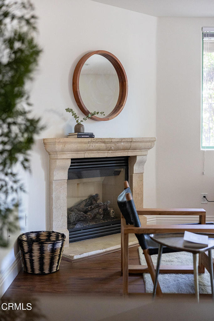 4301 Los Feliz Boulevard 1