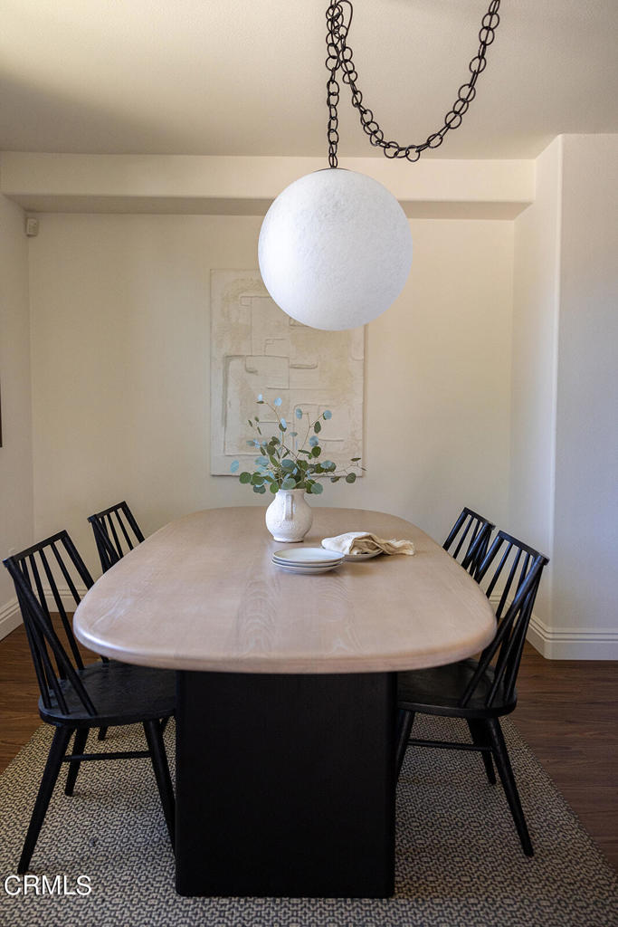 4301 Los Feliz Boulevard 1