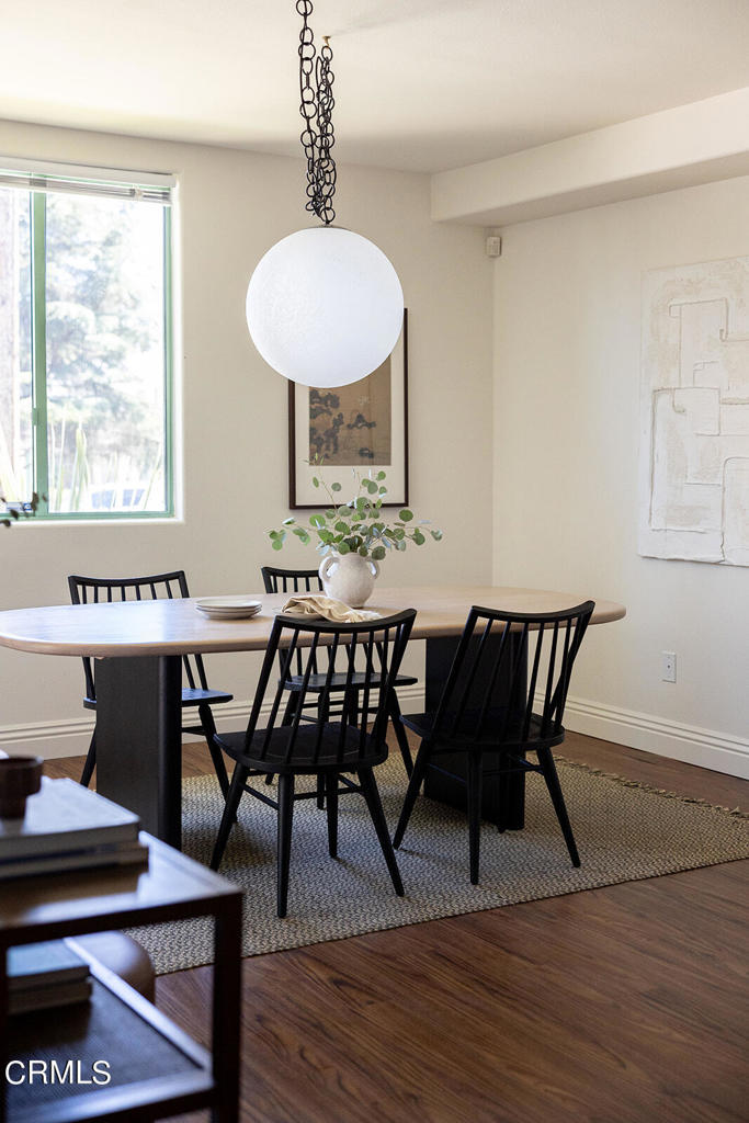 4301 Los Feliz Boulevard 1