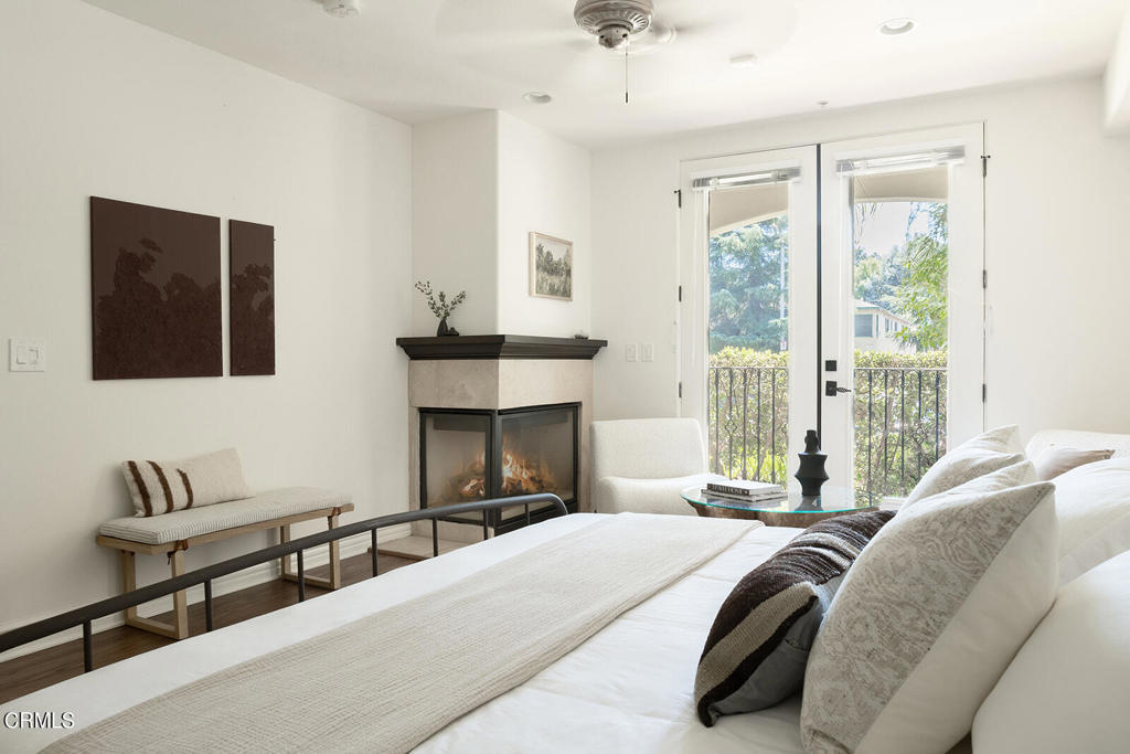 4301 Los Feliz Boulevard 1