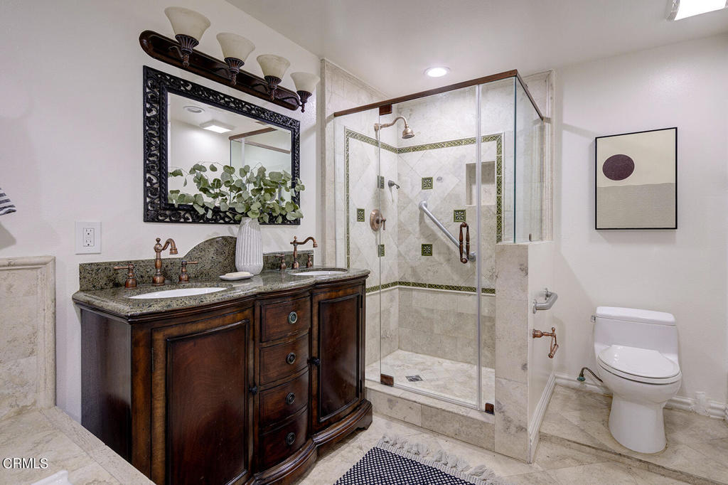 4301 Los Feliz Boulevard 1