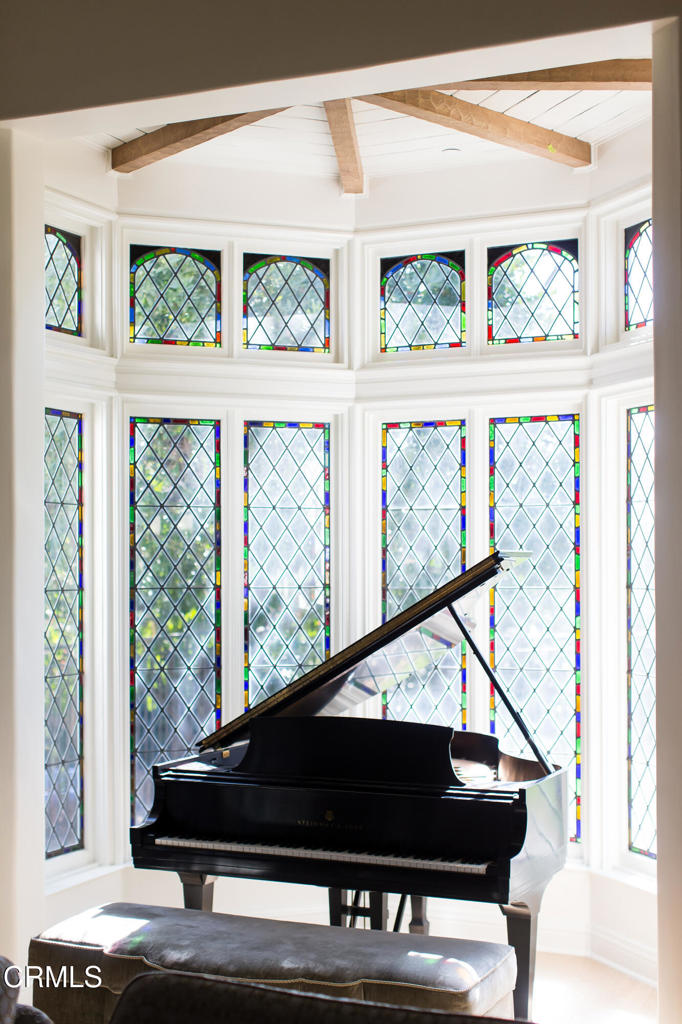 233 Hillside Road