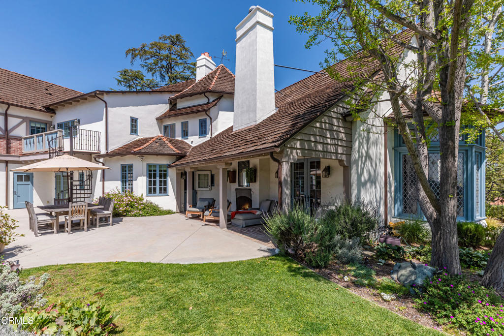 233 Hillside Road