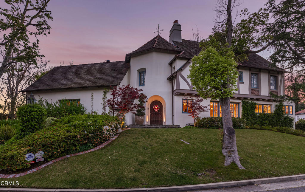 233 Hillside Road
