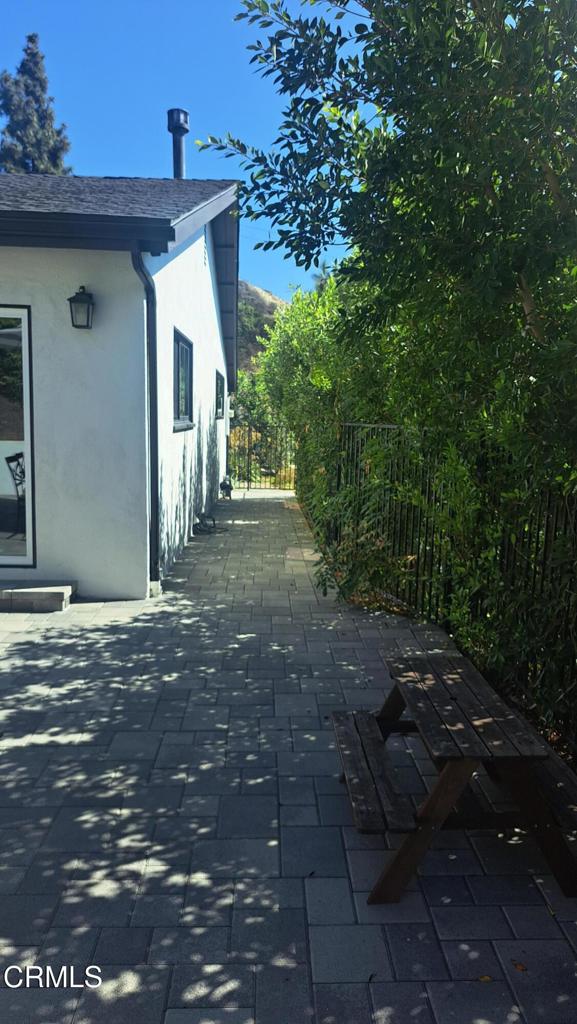 5447 Rock Castle Drive