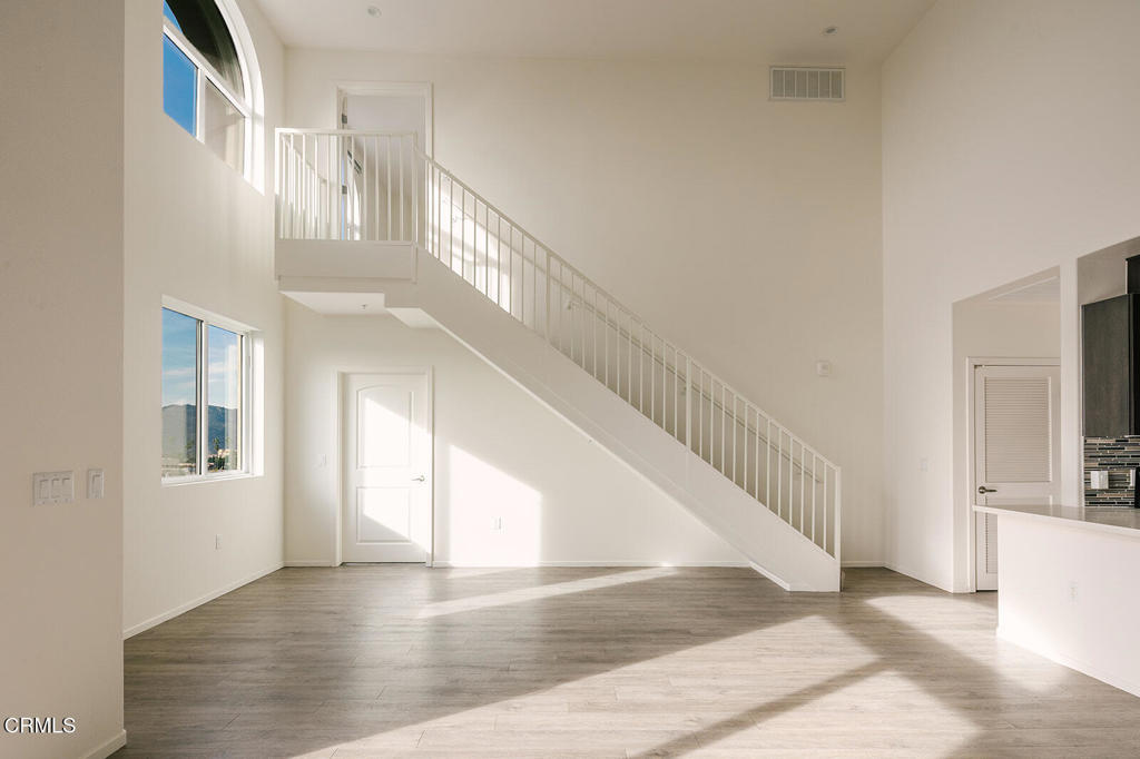 124 W Colorado Street 501