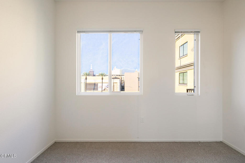 124 W Colorado Street 404