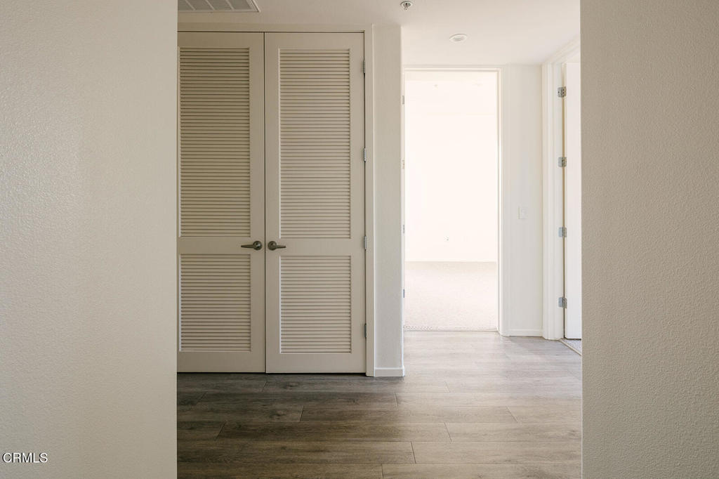 124 W Colorado Street 404