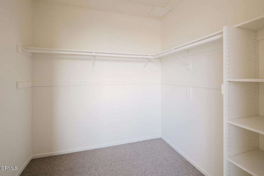 124 W Colorado Street 404