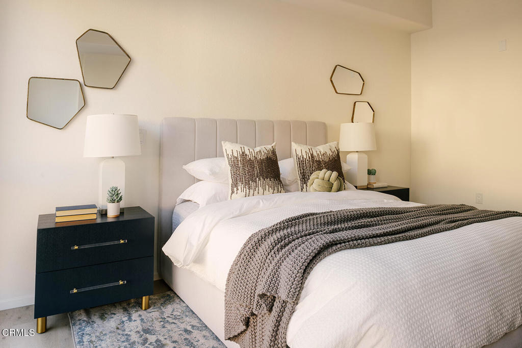 124 W Colorado Street 307