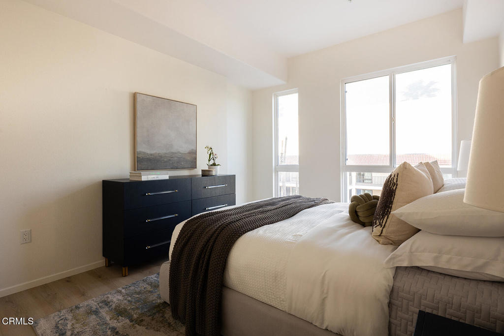 124 W Colorado Street 307