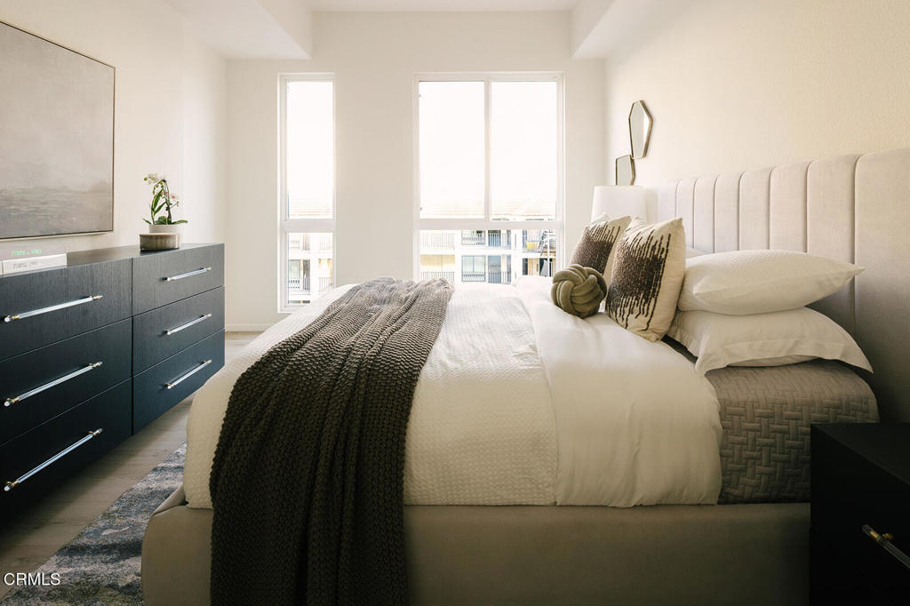 124 W Colorado Street 307