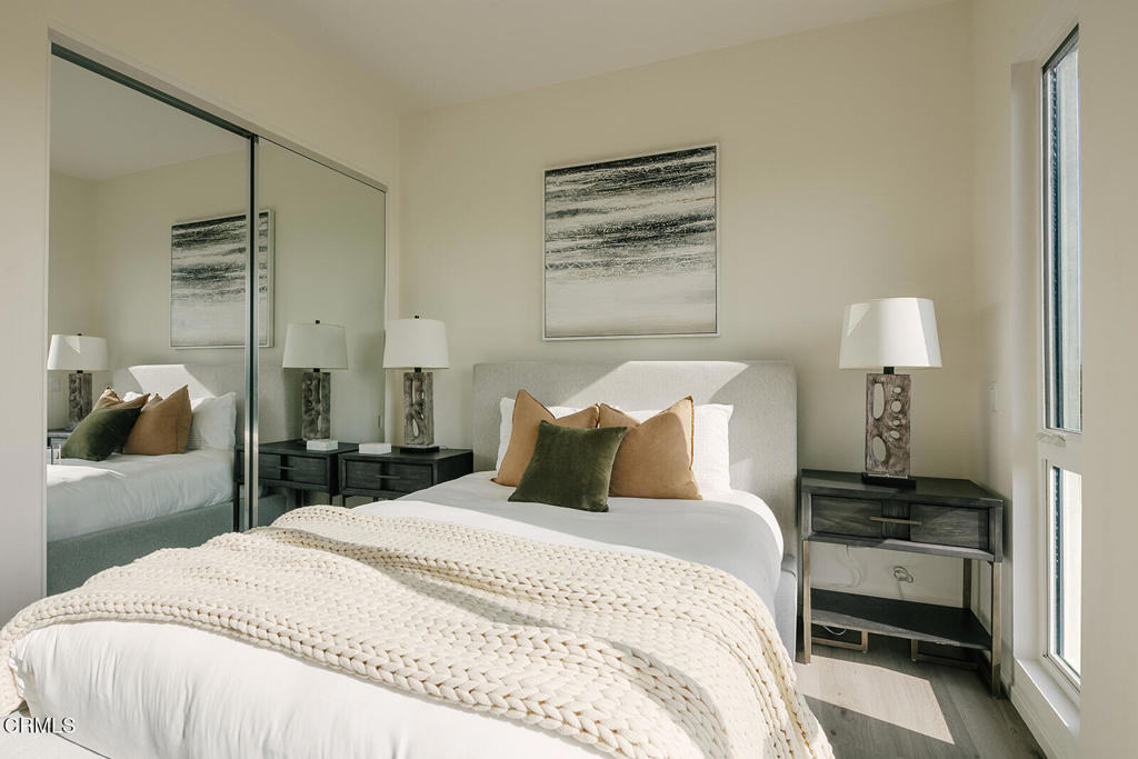 124 W Colorado Street 302