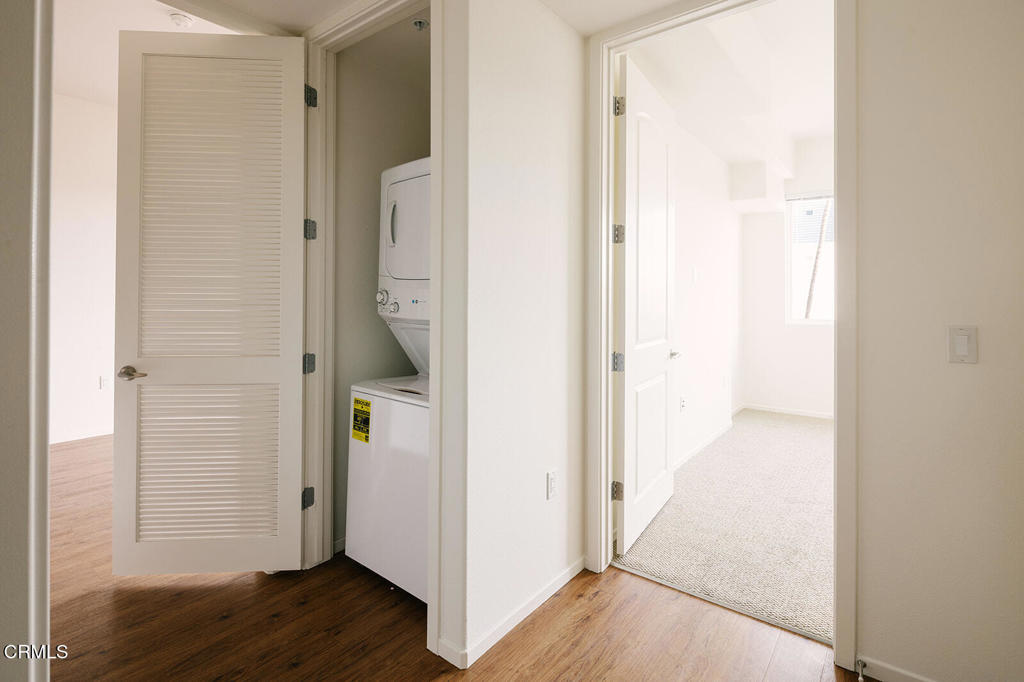 124 W Colorado Street 406