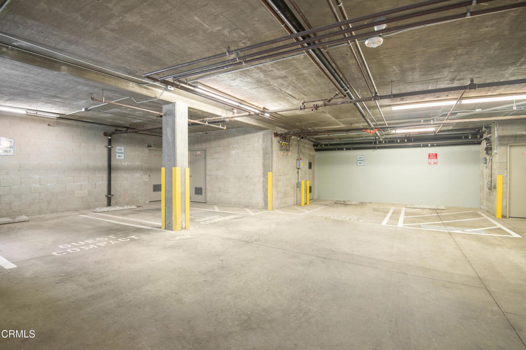 11961 Darlington Avenue 3