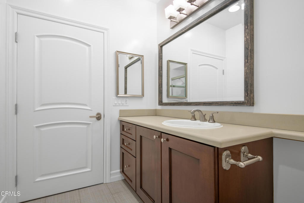 11961 Darlington Avenue 3