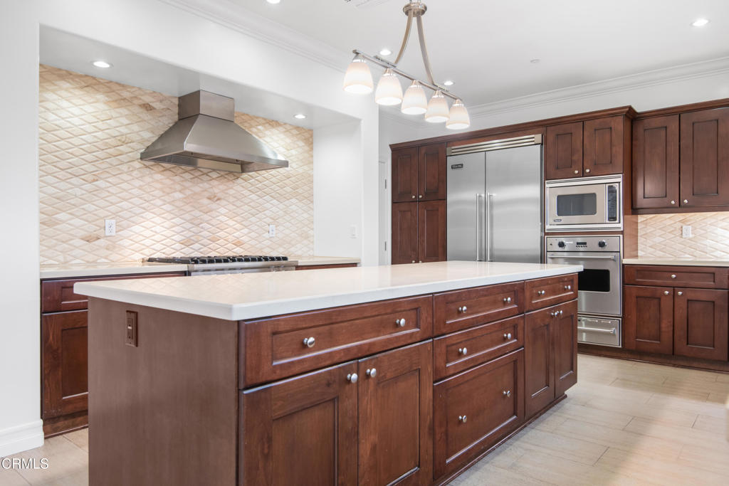 11961 Darlington Avenue 3