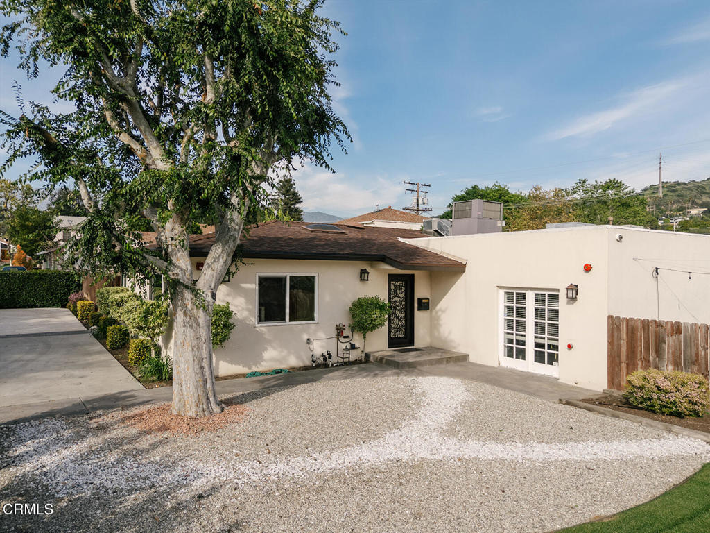 2506 Weston Place