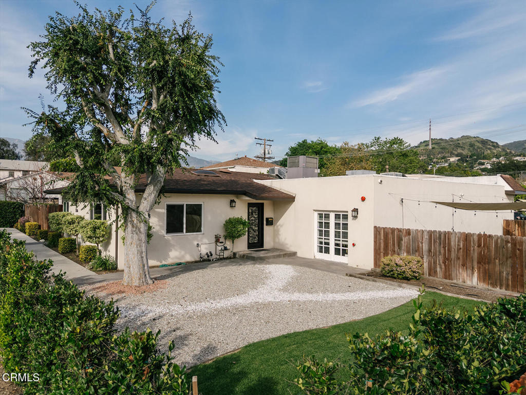 2506 Weston Place