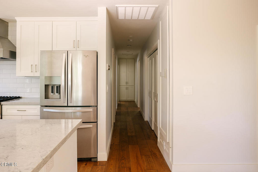 5447 Rock Castle Drive