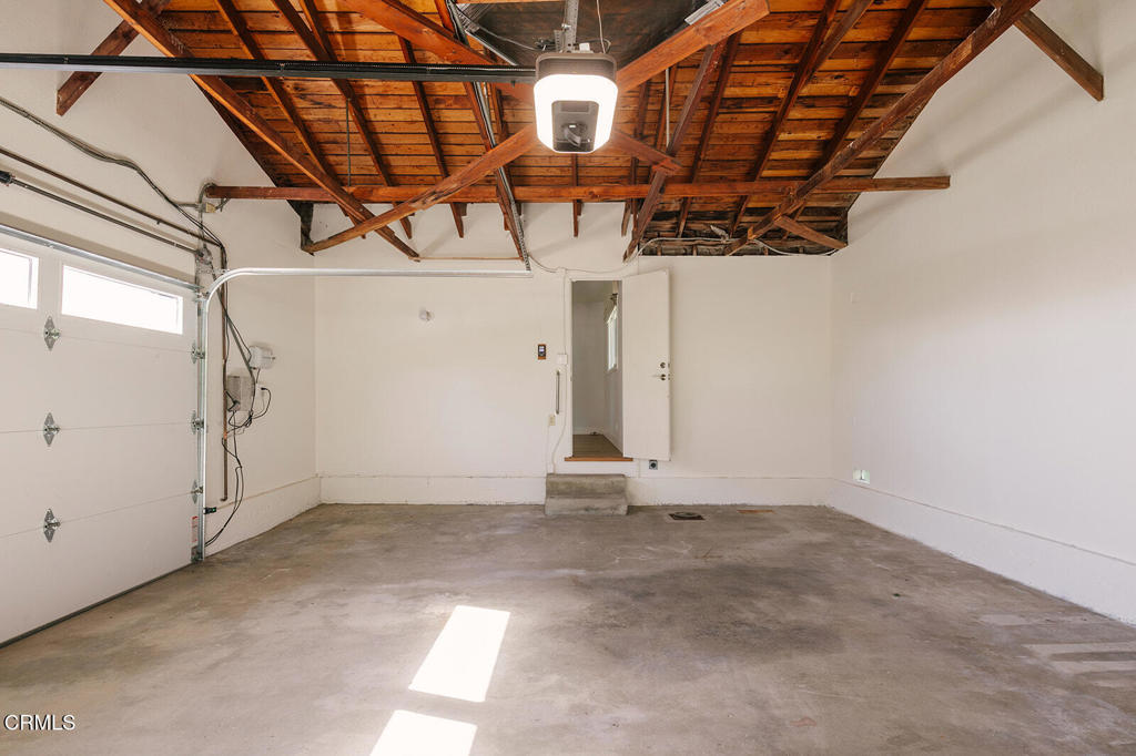 5447 Rock Castle Drive