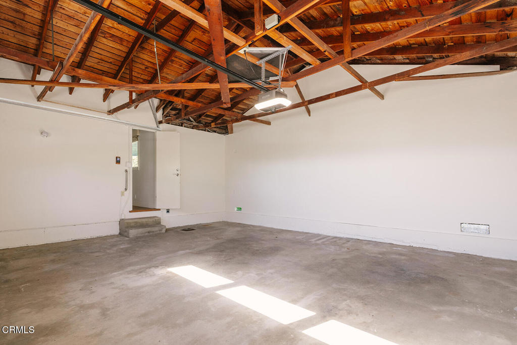 5447 Rock Castle Drive