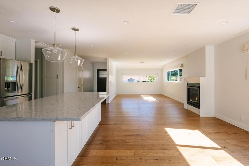 5447 Rock Castle Drive