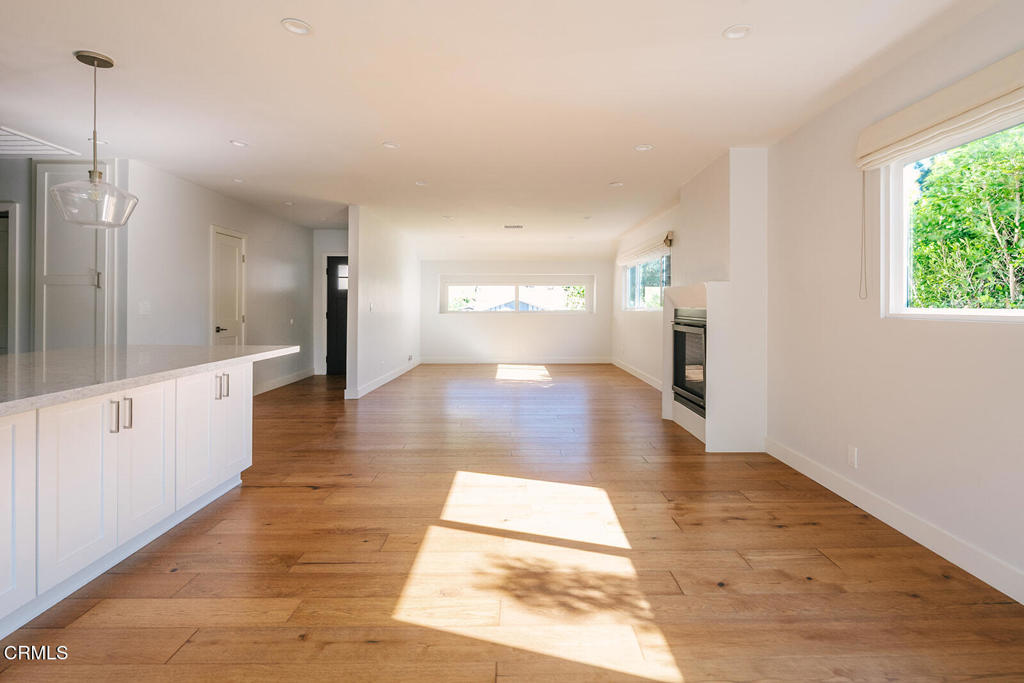 5447 Rock Castle Drive