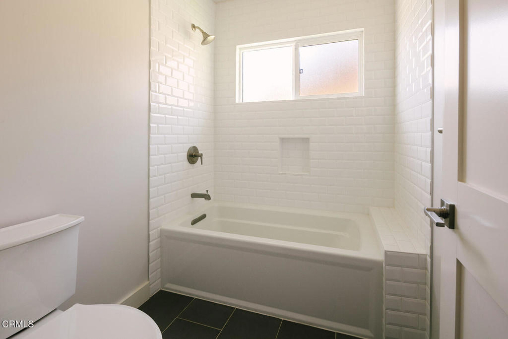 5447 Rock Castle Drive