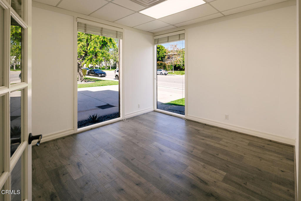 2505 Canada Boulevard