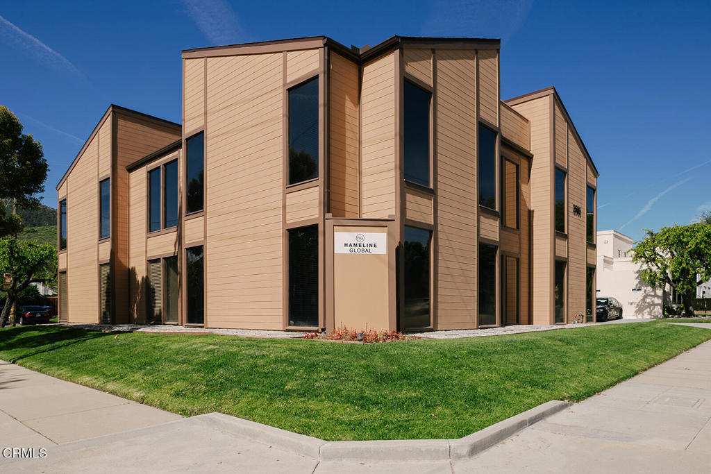2505 Canada Boulevard
