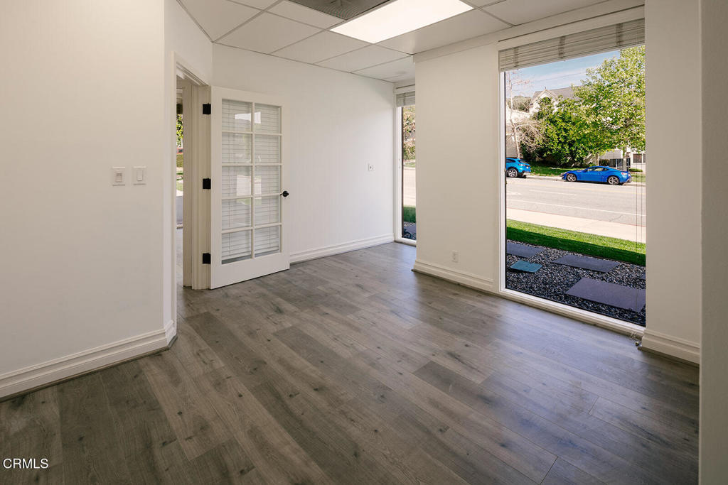 2505 Canada Boulevard