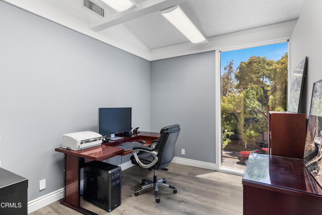 2505 Canada Boulevard