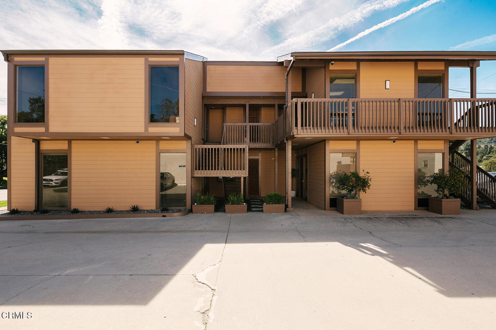 2505 Canada Boulevard