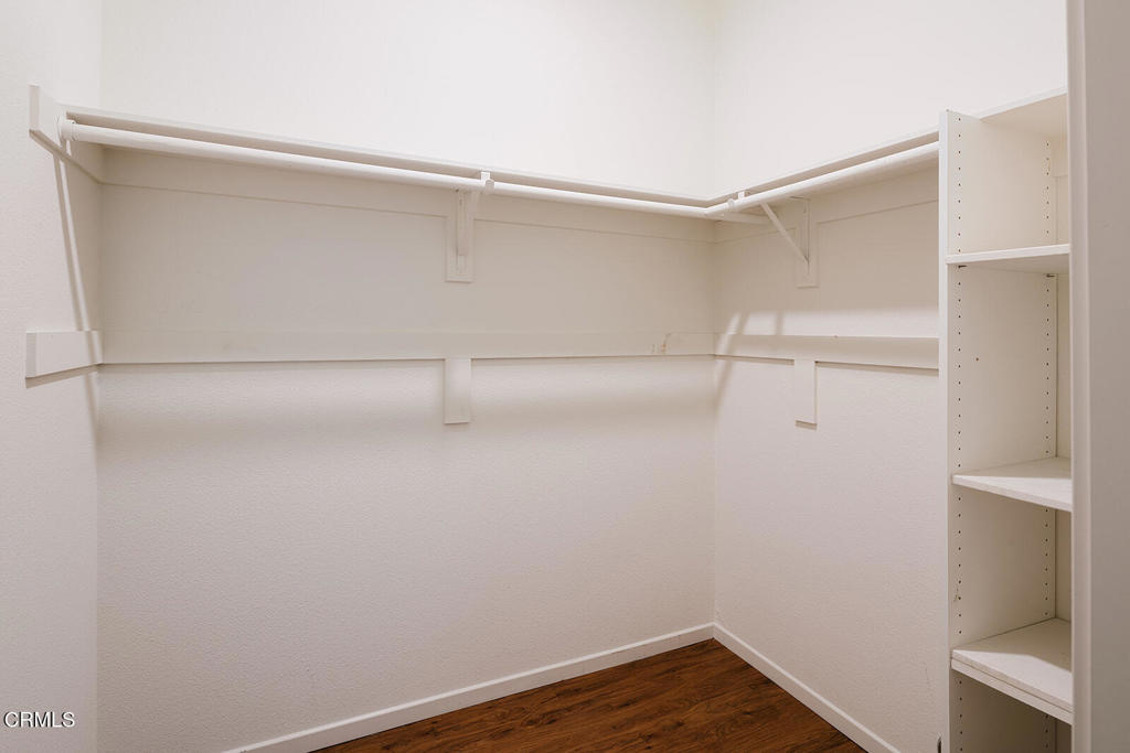 124 W Colorado Street 203