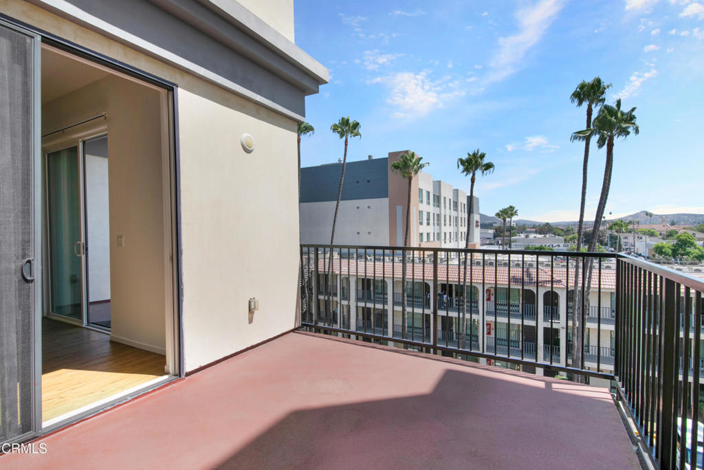 124 W Colorado Street 405