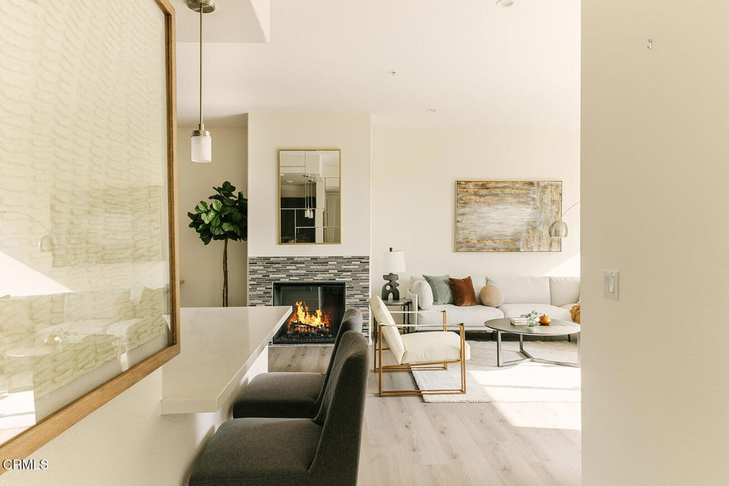 124 W Colorado Street 509