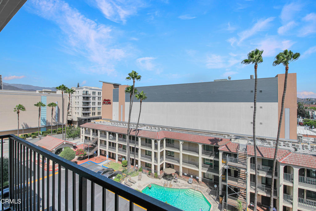 124 W Colorado Street 509