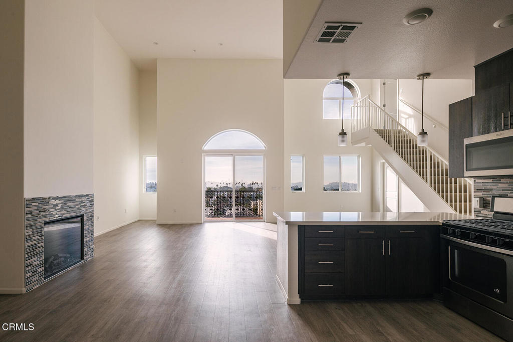 124 W Colorado Street 509