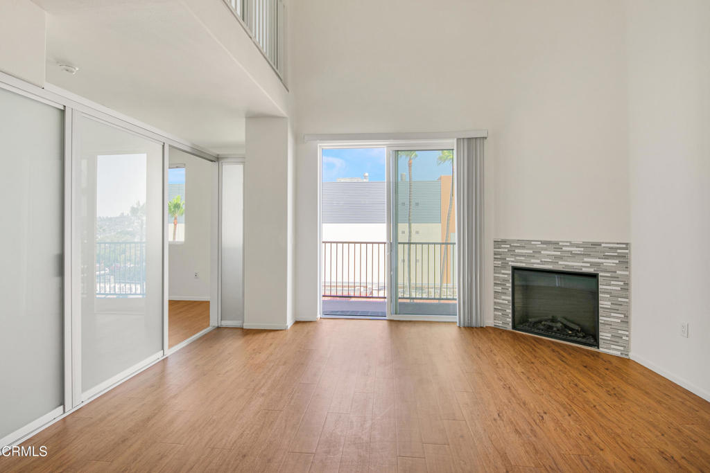 124 W Colorado Street 509