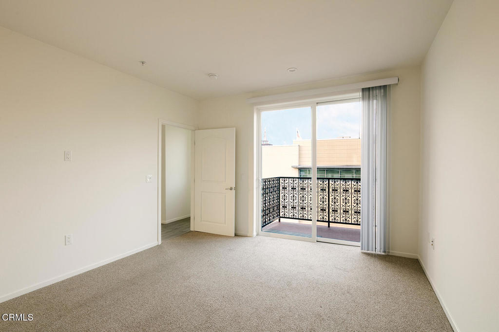 124 W Colorado Street 511