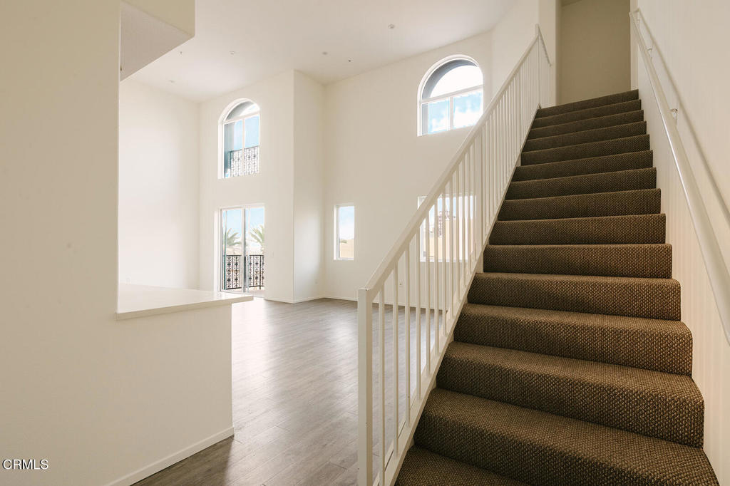 124 W Colorado Street 511