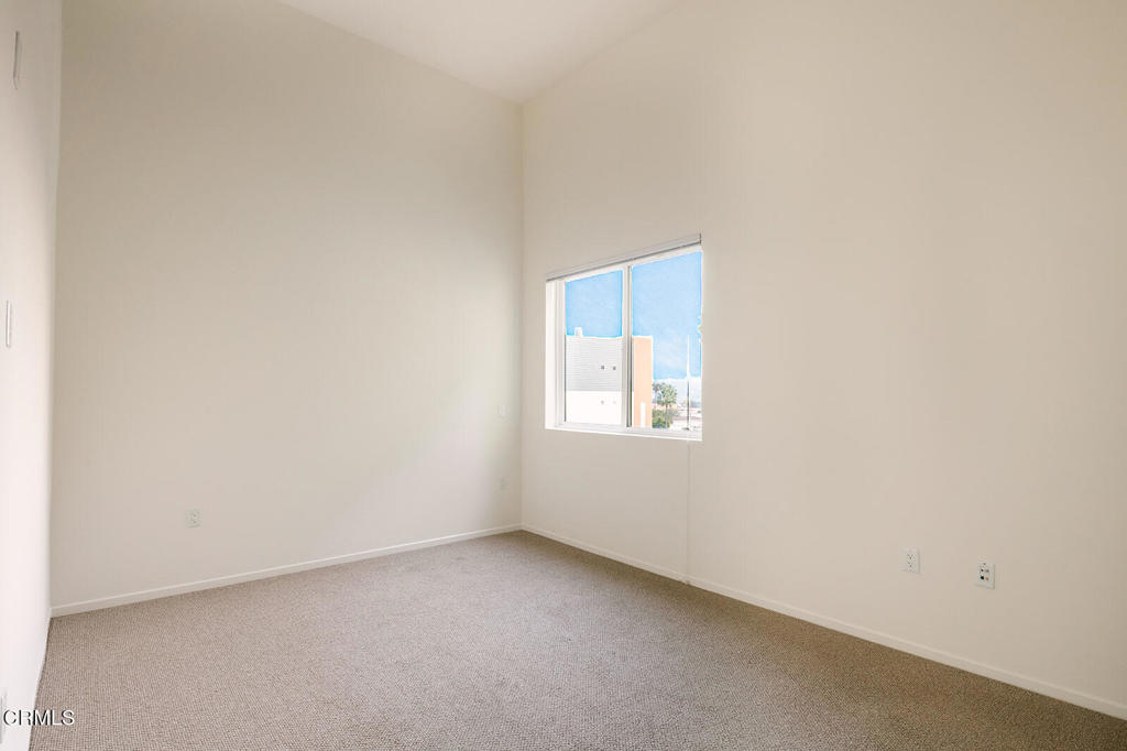 124 W Colorado Street 511