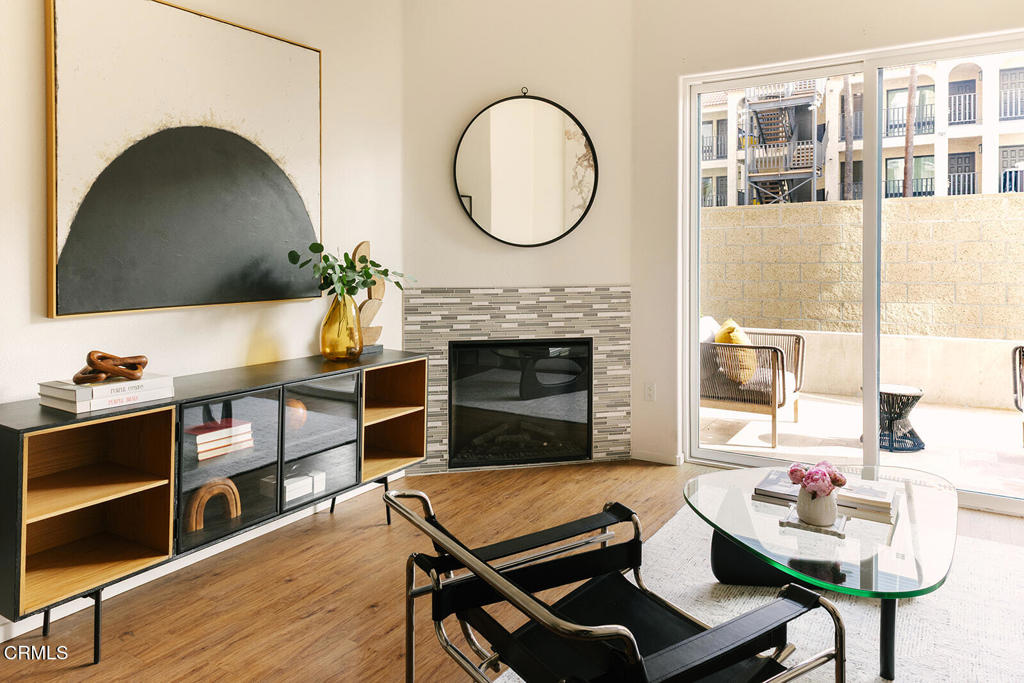 124 W Colorado Street 108