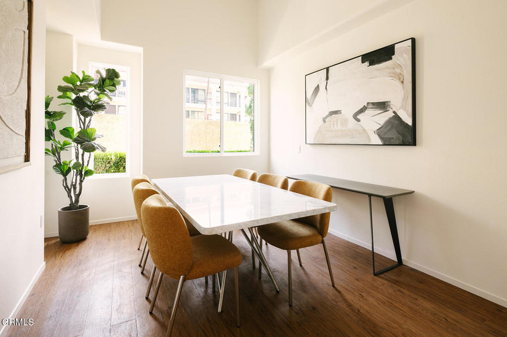 124 W Colorado Street 108