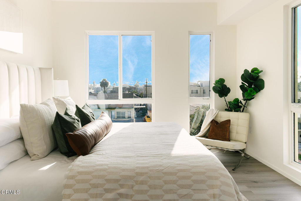 124 W Colorado Street 504