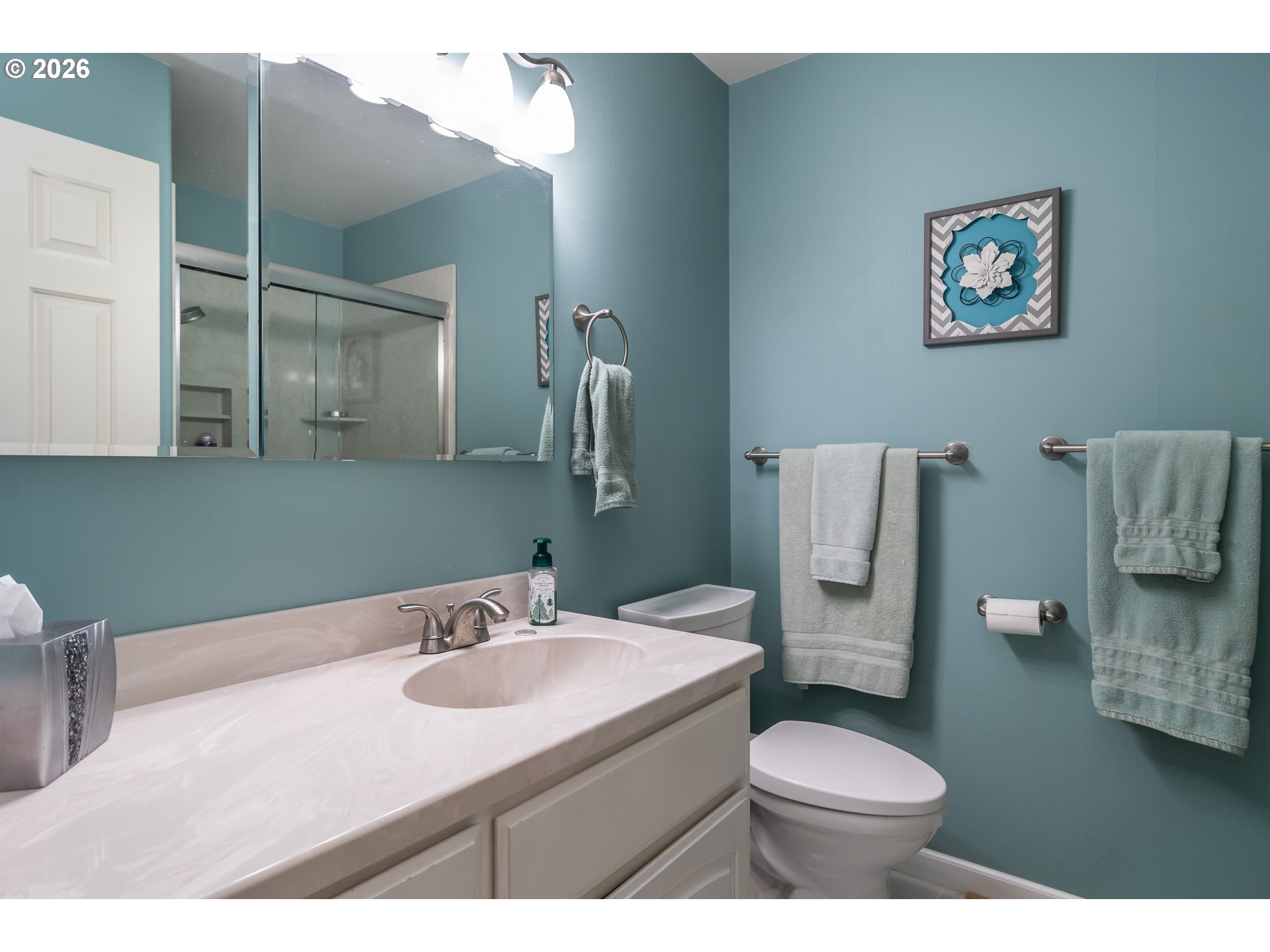 1213 NW RIVERFRONT DR