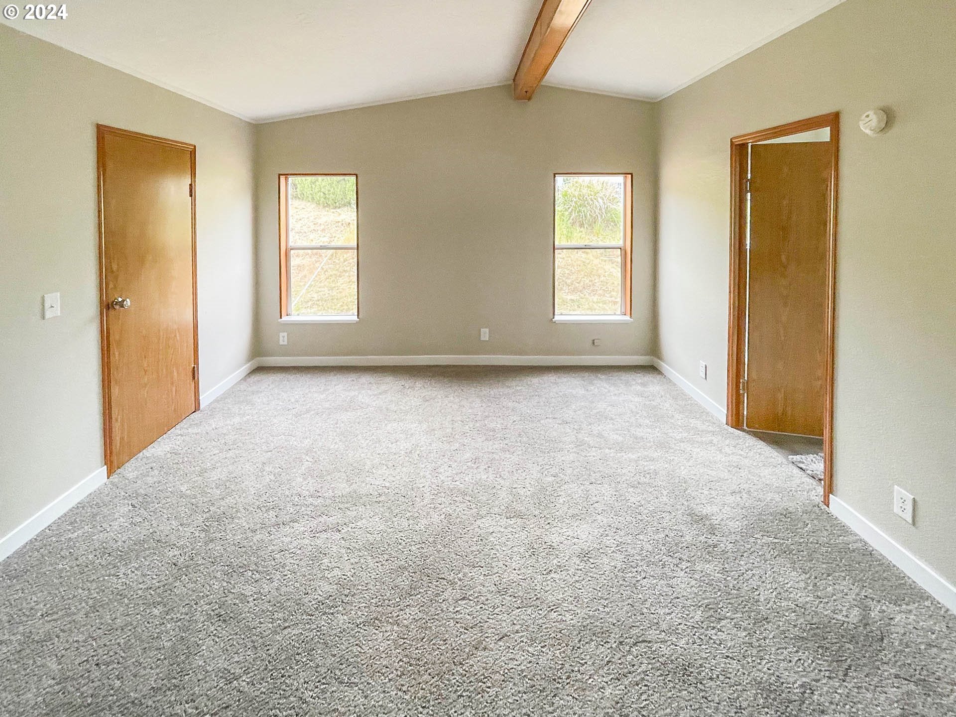 614 SHADOW RANCH LN