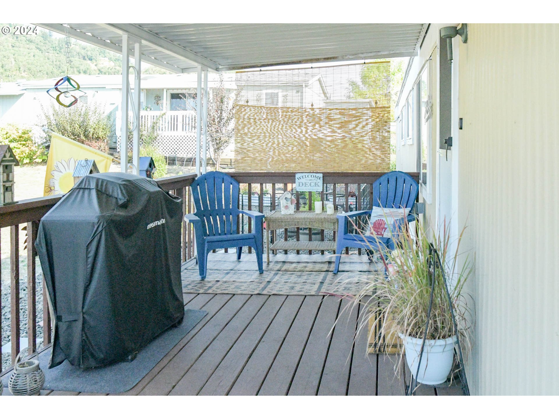 109 SHADOW RANCH LN