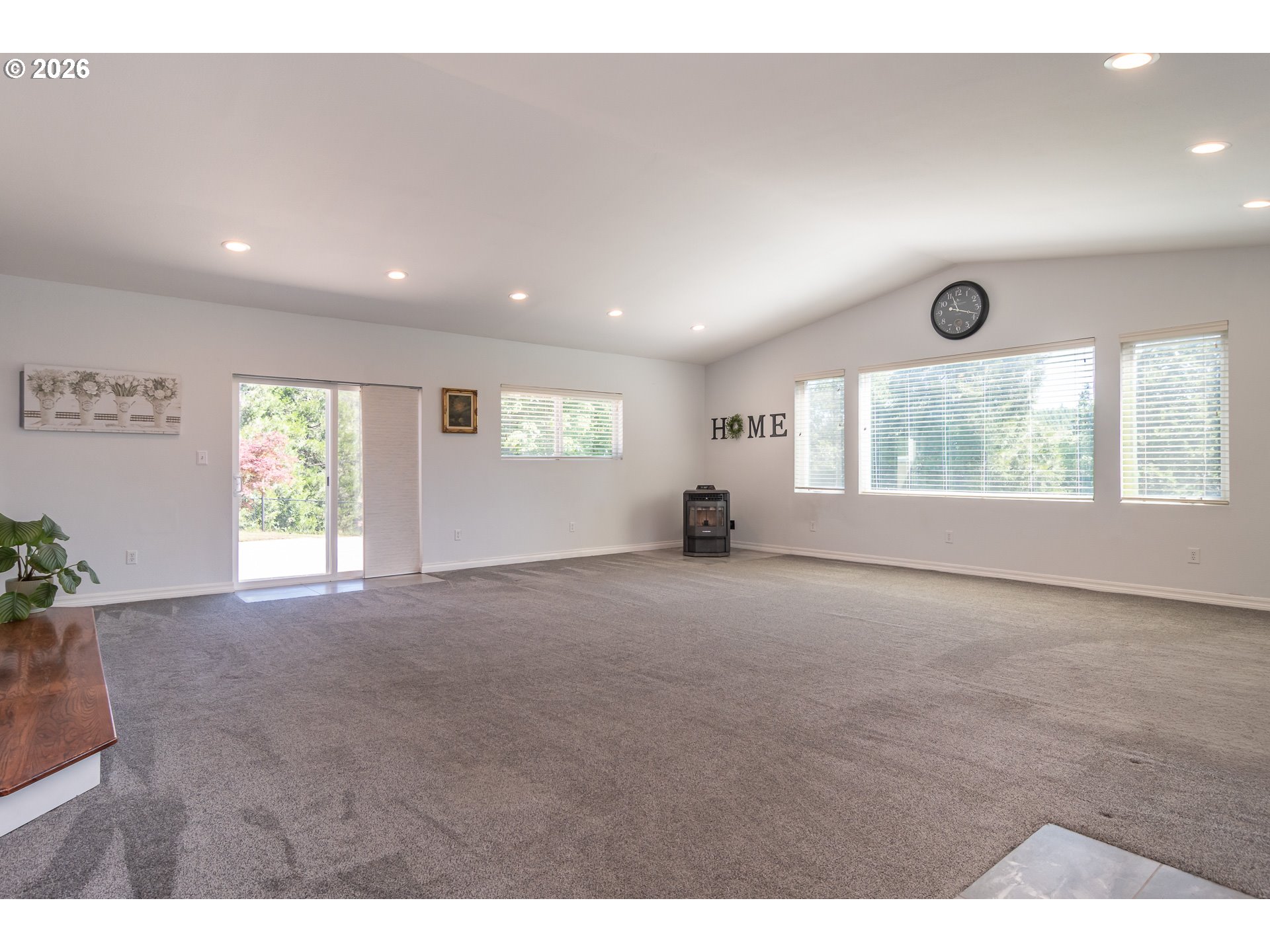 600 BECKER RD